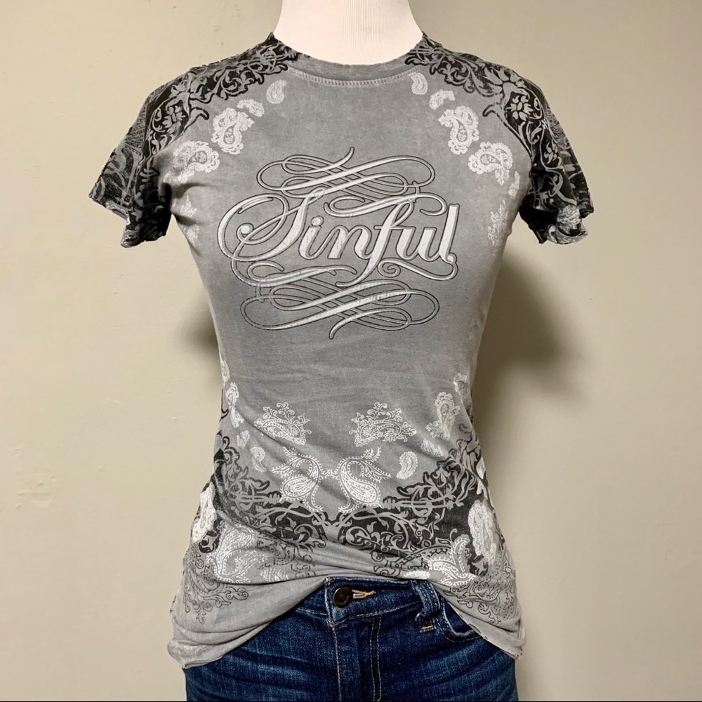 Sinful Paisley Tattoo Themed Distressed Style Tee